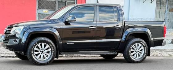 VOLKSWAGEN AMAROK 2.0 HIGHLINE 4X4 CD 16V TURBO INTERCOOLER DIESEL 4P AUTOMÁTICO VOLKSWAGEN AMAROK 2.0 HIGHLINE 4X4 CD 16V TURBO INTERCOOLER DIESEL 4P AUTOMÁTICO